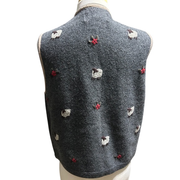 Vintage Woolrich Wool Sheep Vest M - Picture 2 of 4